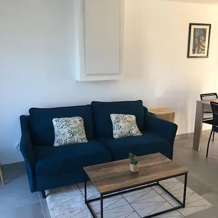 La Maison D'a Cote Troyes